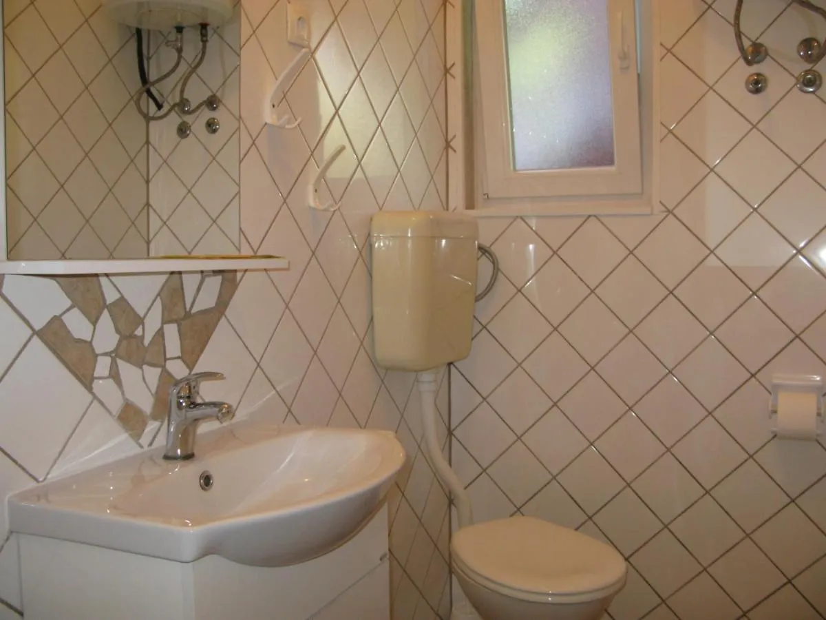 Apartment In Lopar With Sea View, Terrace, Air Conditioning, W-Lan 4229-4