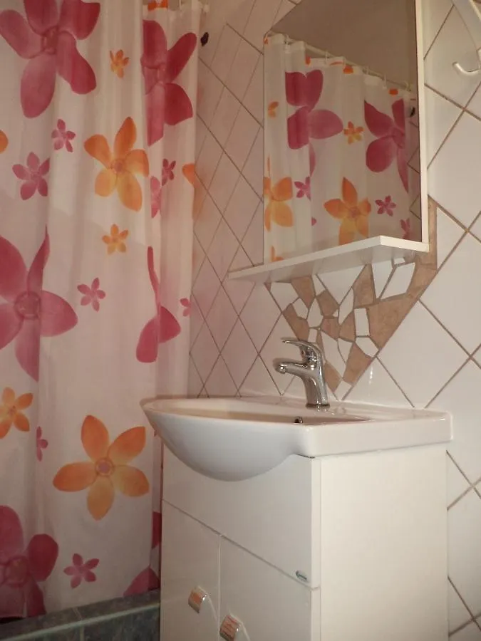 Apartment In Lopar With Sea View, Terrace, Air Conditioning, W-Lan 4229-4
